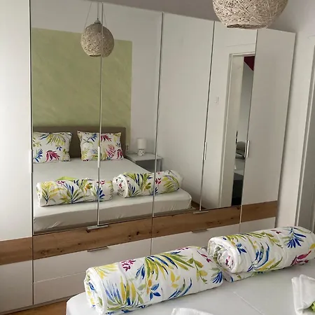 уют Apartment Plovdiv