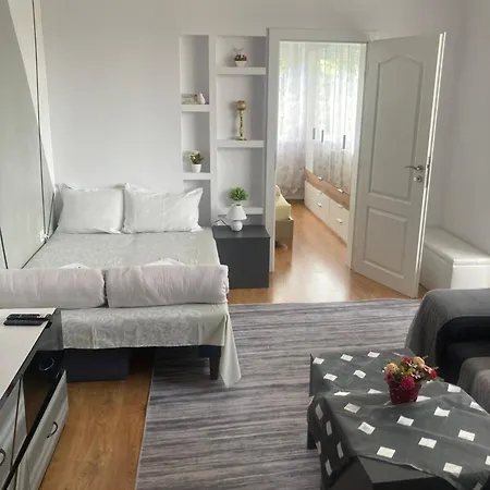 уют Apartment *