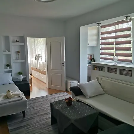 уют Apartment