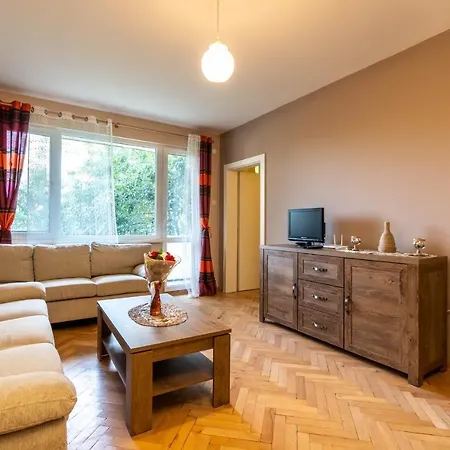 уют 플로브디프